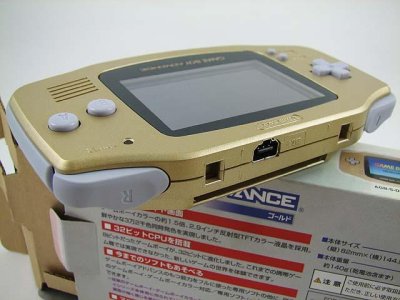 Game Boy Advance Gold Limited Toys"R"Us Japan