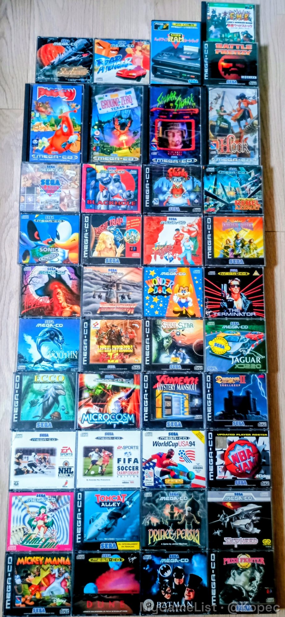 Tout le monde ne sera pas d'accord avec moi, mais le Mega-Cd m'a toujours fasciné. Une des consoles avec laquelle j'ai commencé ma collection.